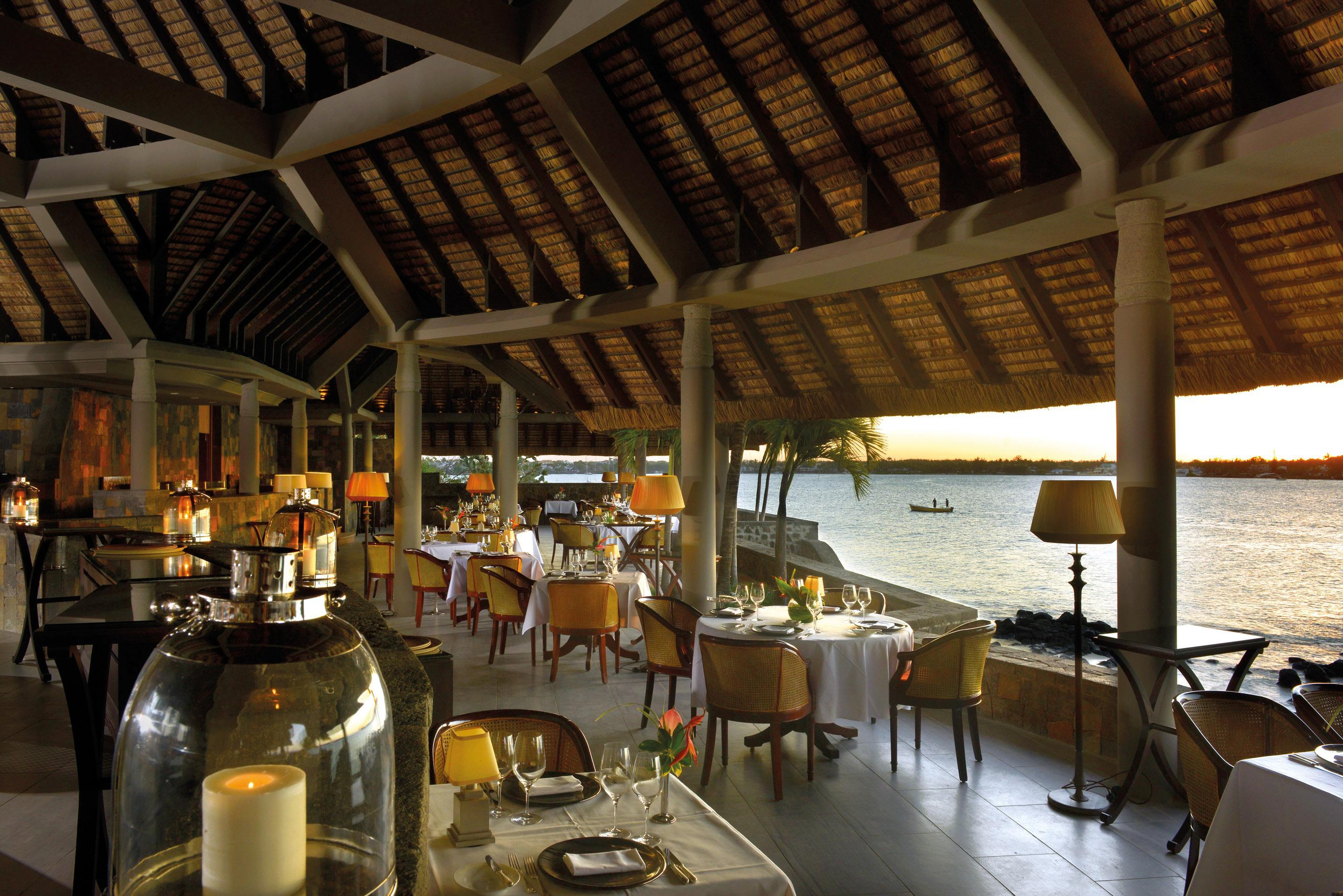 รอยัล ปาล์ม บีชคอมเบอร์ ลักชัวรี Hotel กรองด์เบย์ ภายนอก รูปภาพ