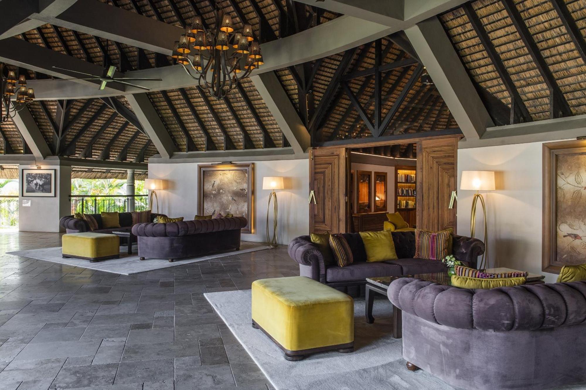 รอยัล ปาล์ม บีชคอมเบอร์ ลักชัวรี Hotel กรองด์เบย์ ภายนอก รูปภาพ